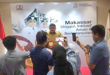 Kabut Asap di Makassar Memburuk, Munafri Arifuddin Instruksikan OPD Bagi Masker Gratis ke Siswa dan Kelompok Rentan