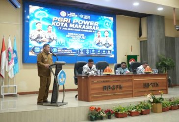 Munafri Arifuddin Tekankan Profesionalitas Guru di Era Digital, AI Jadi Tantangan Pendidikan