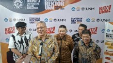 Arifin Manggau Dampingi Ismunandar Daftar Pilrek UNM, Tegaskan Spirit Sama-samaki