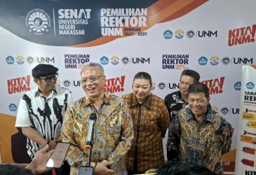 Arifin Manggau Dampingi Ismunandar Daftar Pilrek UNM, Tegaskan Spirit Sama-samaki