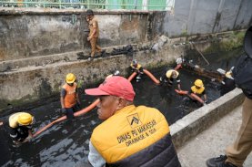 Memasuki Musim Hujan, Munafri Arifuddin Antisipasi Banjir dengan Teknologi Penyedot Air